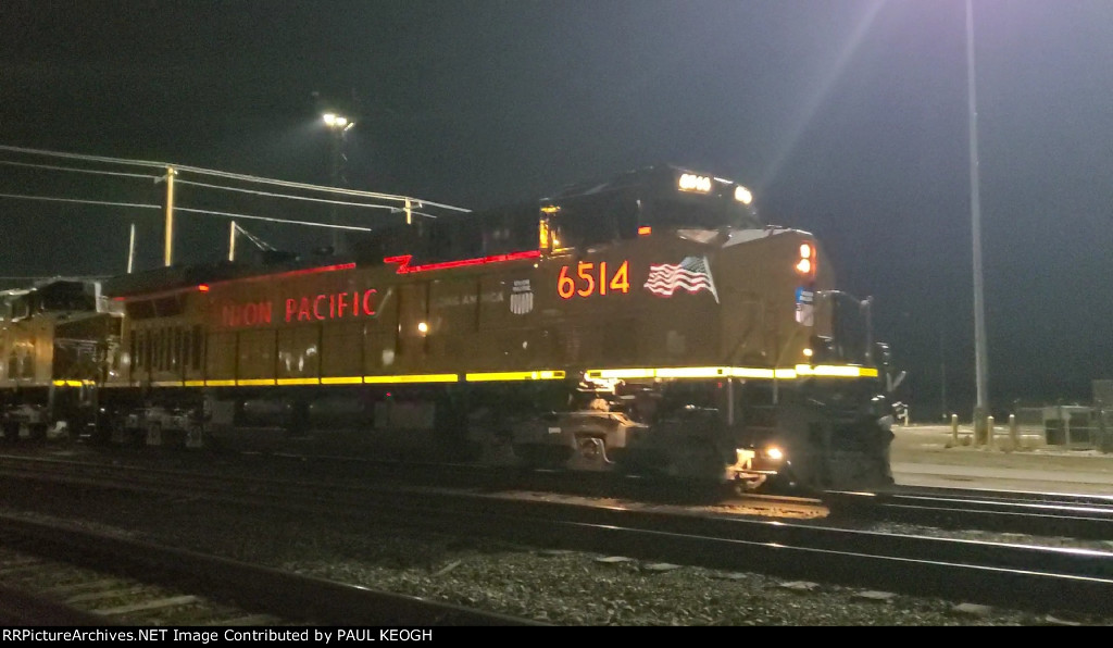 UP 6514 Pulls Forward with The MNPRV to line The Train into the East Ogden Yard to drop off Freight Cars.